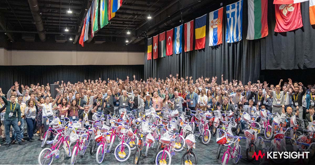 Keysightcareers's tweet photo. For the first time in three years, Keysight Global Sales was able to host its annual Insight event in-person, celebrating the theme of being “Stronger Together.” More than 300 of the 1,500 attendees – from more than 40 countries.
#KeysightCareers #GreatPlaceToWork #KeysightLife https://t.co/LBK0qRjegi