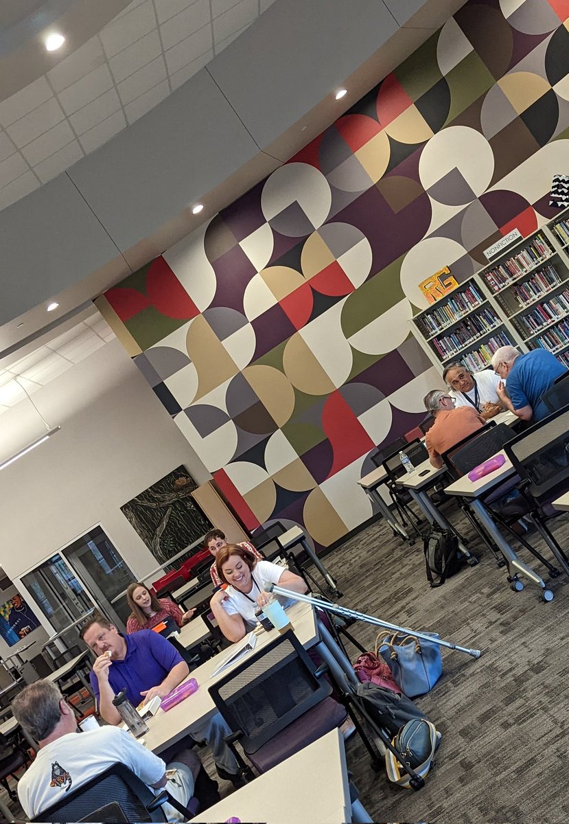 Lauren Hawkins tweet media