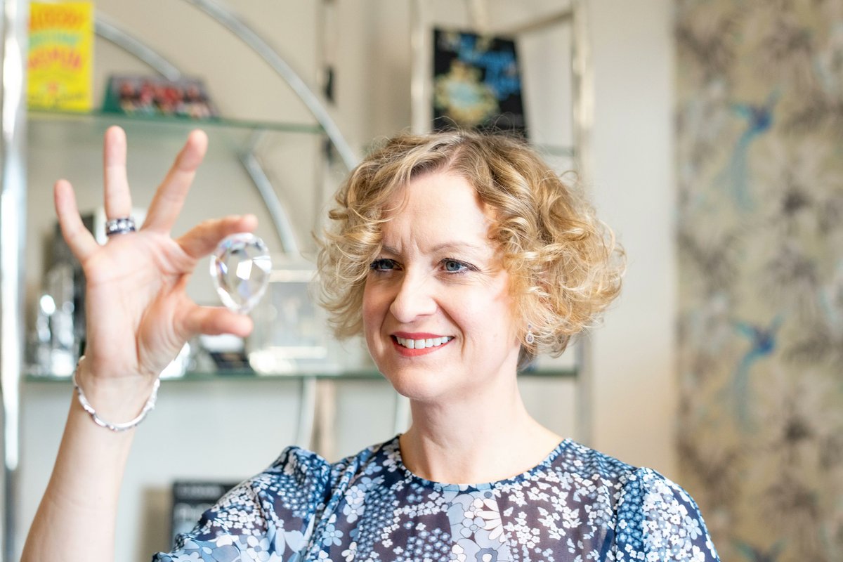 Lancashire Jeweller in Running for Inspirational Women’s Award

Helen Dimmick, representing Ainsworth Jewellers, has been named as a finalist in the Best Creative Industries category at this year’s Enterprise Vision Awards. <a href="/HelenDimmick/">Helen Dimmick</a> 

buff.ly/3aTlDAK