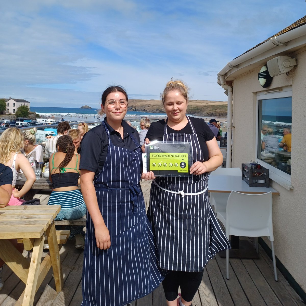 BRS_Cornwall's tweet photo. Congratulations to all the team at @tjssurfshop café in #polzeath for achieving the maximum food hygiene rating! 😊👏
With the help of our Gain or Retain 5 service, the 5-star rating reflects TJ's commitment to excellent hygiene standards.
#surfcornwall #surfshop #surfcafe https://t.co/hY5a2QZmgD
