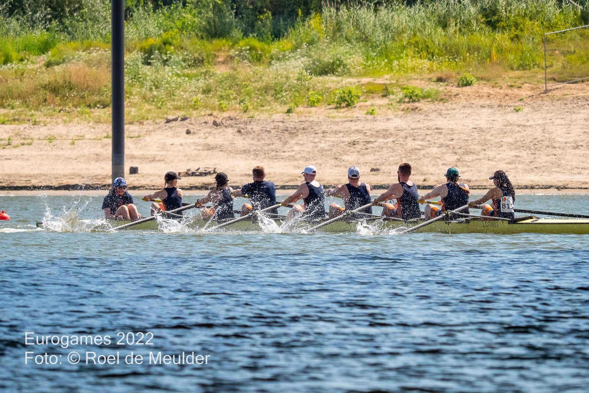 After a long time of busy weekends I finally had time to photograph a rowing event again, which was special as it were the Eurogames in Nijmegen. The @EuroGames2022 is a fully inclusive sporting event, especially for LGBTQI+ people. Rowing was one of the 17 sports events.