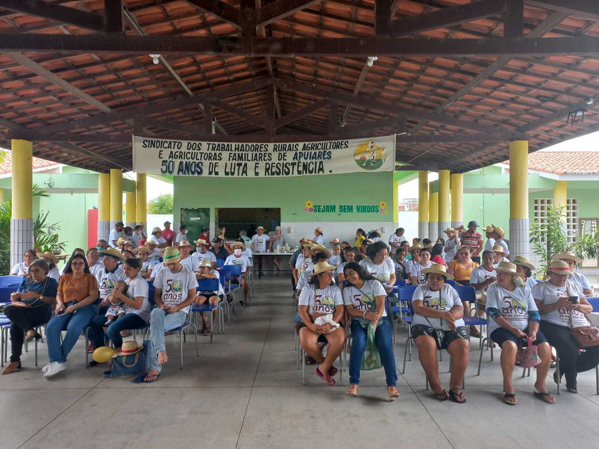 cutceara's tweet photo. ||| CUT CE participa da celebração de 50 anos do STRAAF de Apuiarés |||
.
No último sábado (30/07) a secretária de comunicação da CUT/CE, Jizolda Evangelista, participou da cerimônia de comemoração aos 50 anos do Straaf de Apuiarés (STRAAF).
.
Confira!
.
#50anos
#Straaf
#CUTCE https://t.co/lL2Ye5Cv1G
