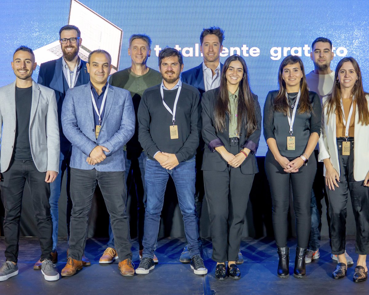 webexperto's tweet photo. Les compartimos algunas imágenes de nuestro CEO y Founder, Mauricio Fontela, en la 7ma edición del eCommerce Go #Rosario, hablando de lo que más sabe y apasiona, #negociosdigitales. 

El #teamwebexperto te aplaude fuerte Mauri 👏

#comercioelectronico #cace #b2b #b2c #marketplace https://t.co/QQSIhsN9oE