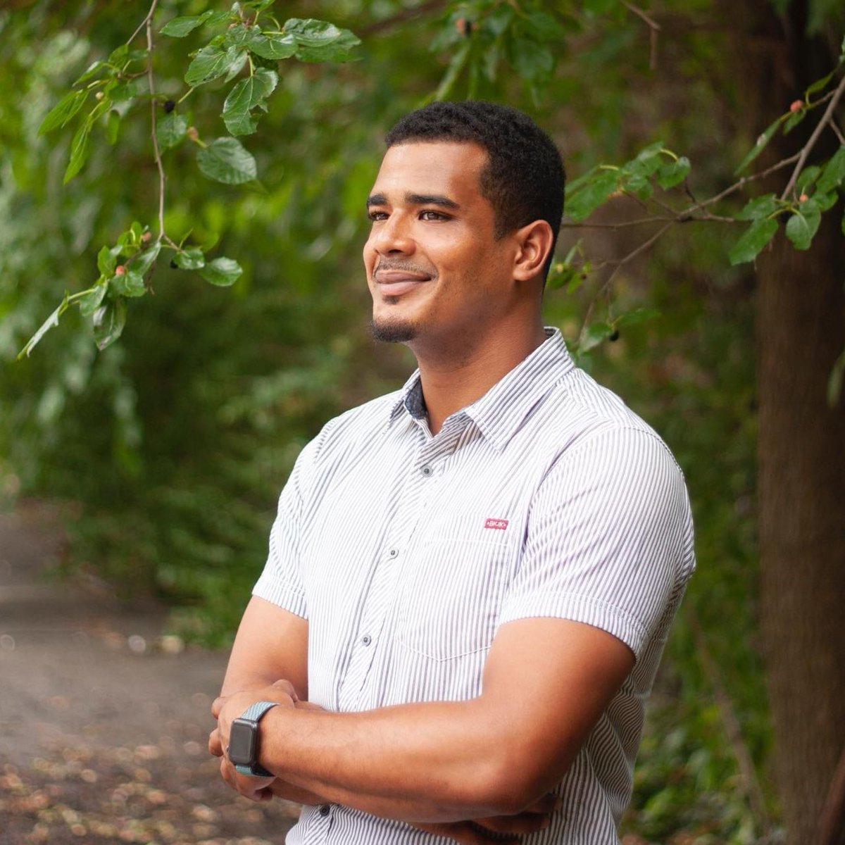 GoldenbergGroup's tweet image. Have you heard of #WallsforJustice ? Sam Rodriguez, Founder of Walls for Justice, uses his platform to empower the platform of social movements, communities, POC, and other marginalized groups through murals 🖼️ , beautification projects 🌻, demonstrations 🖌️, and other mediums!