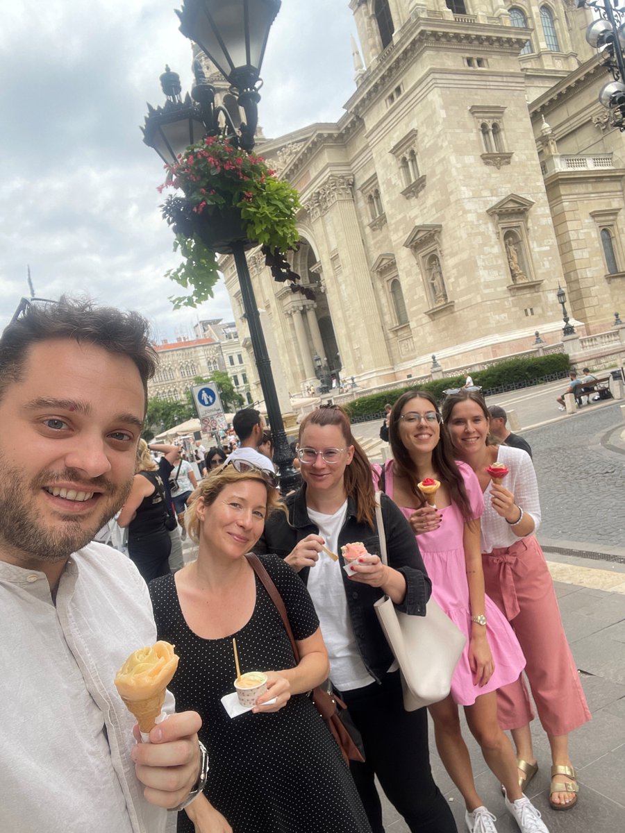 GraylingHU's tweet photo. Today we've celebrated Orso's one-year anniversary and Orsi's 1st day at Grayling🎉

#grayling #graylinghungary #pr #communications #team https://t.co/jspuOLeJOv