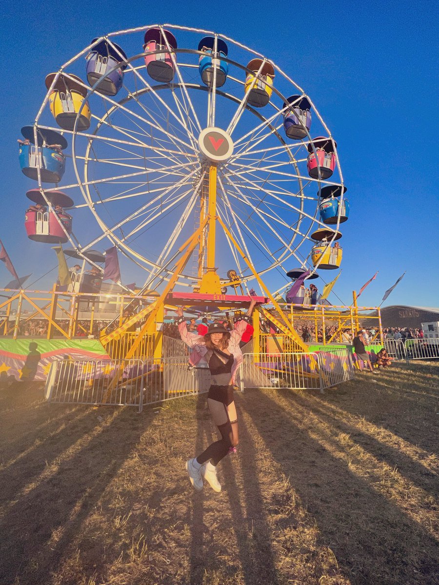 Veld Music Festival is finally over! Saw my fave Dj artists and I’m so happy! Next weekend and prob the last festival this summer is Ile Soniq!!! #VELD2022 #veldmusicfestival #veld