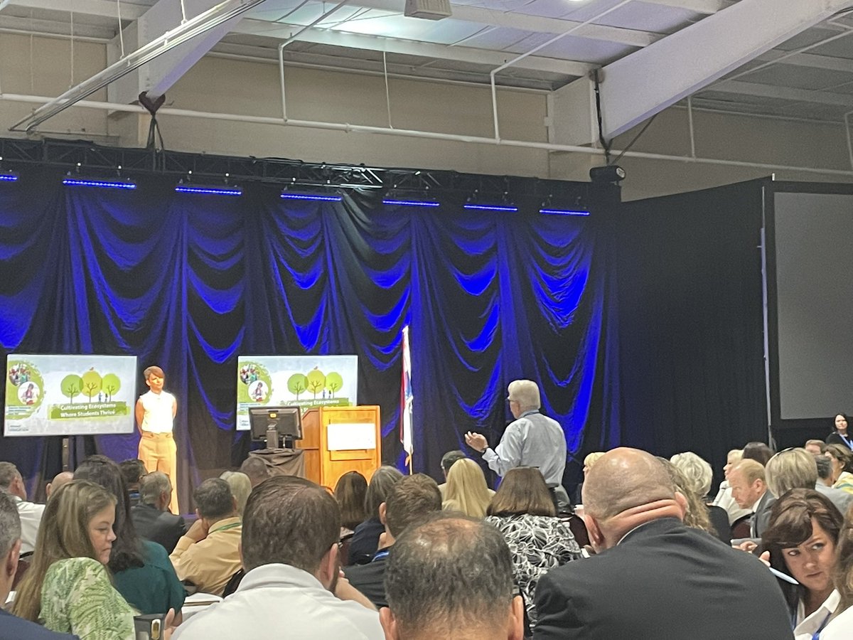 stephanieamaya3's tweet photo. @amandaripley thanks for speaking today @MOEducation School Administrator conference. You are dynamic and your message is so incredibly important. #MoED22 #GoodConflict https://t.co/Ed4ciAV6XR