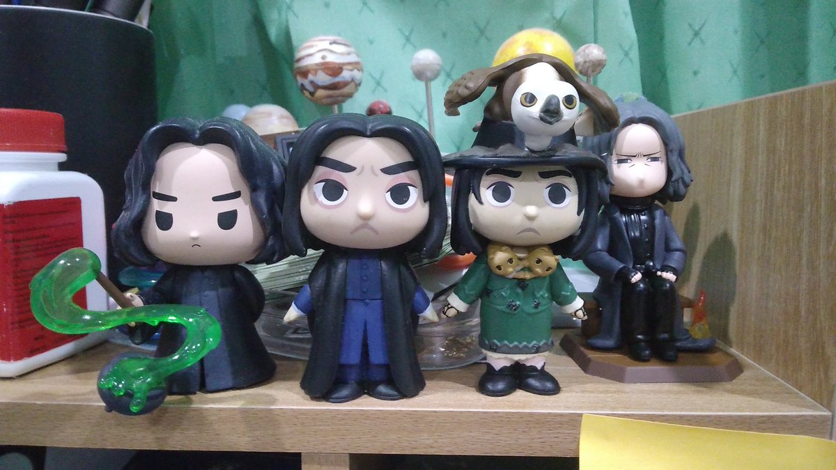JanPeigz's tweet photo. คลั่งรักกับกองทัพสเนป 😊 เวอร์ชั่นไหนก็หล่อจังอ่ะ💚 https://t.co/t19R80tPmD
