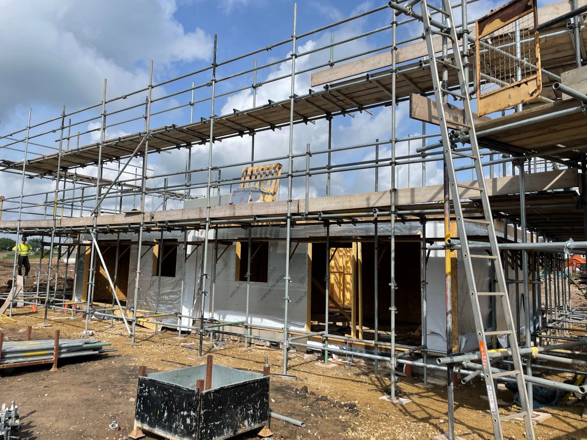 FlitcraftLtd's tweet photo. Nothing better than erecting timber frames with a blue sky as a backdrop, our 140mm panel gives a U Value of 0.16 without the need for additional insulation!  If you have a timber frame project you would like to discuss with Flitcraft, please call us on 01995 679444 #flitcraft https://t.co/USYN4N4uA8