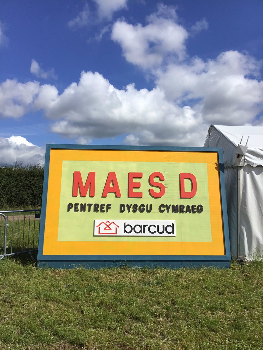 taibarcud's tweet photo. Balch iawn noddi caffi #MaesD @eisteddfod!
Proud to sponsor the Welsh learning village, Maes D!
#steddfod2022 #Cymraeg https://t.co/kBvjJrIjbe