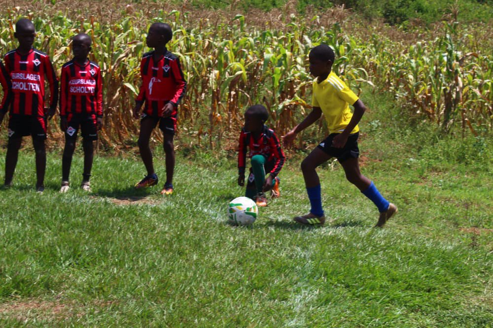 mission_89's tweet photo. [#BallJuggleChallenge]

Indeed, the #NotInOurGame Ball Juggle Challenge in Kenya had a significant impact on society.

#Kenya #NIOG #NotlnOurGame
#WorldDAyAgainstTraffickingInPersons #CocaCola #KCB
#AStep #Campaign #Initiative #M89 #mission89 #Partnership
#Collaboration https://t.co/Op0Yllowrd