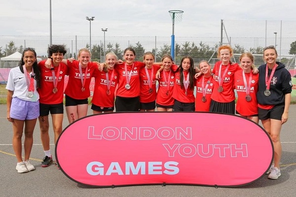 wandbc's tweet photo. Congratulations to all the outstanding young athletes in Team Wandsworth who scooped the Bronze Jubilee Trophy in the 2022 @LdnYouthGames. We're proud of all of you🥉
https://t.co/Vdh4oOi8gn https://t.co/UJjplTYTbe