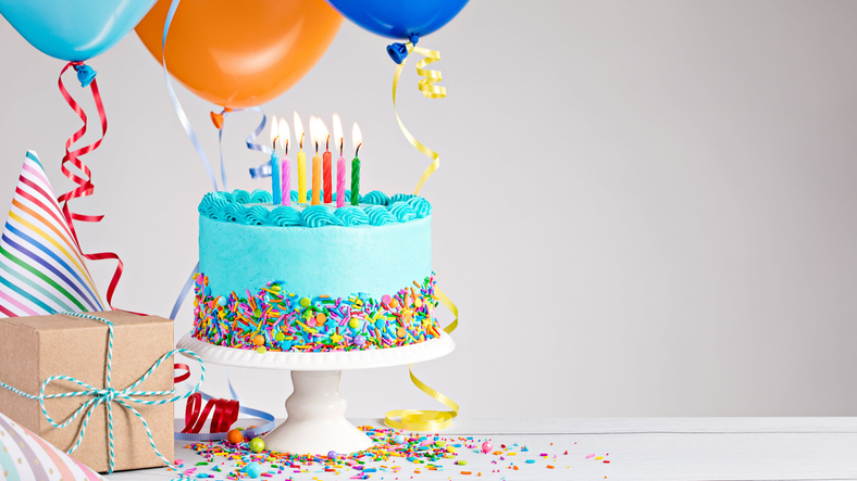 seanellerbee's tweet photo. Happiest of birthdays to all of our customers and friends born in August! We hope you have a wonderful year and that all your wishes come true. Tag someone below so we can wish them a happy birthday! https://t.co/2xAU3O4MNj