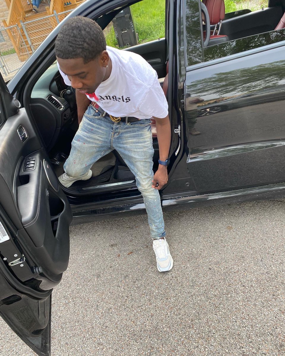 _buckz2x's tweet photo. I been getting richer &amp; richer like every year 🤑🫡💪🏽 https://t.co/YBHnqn0WIl