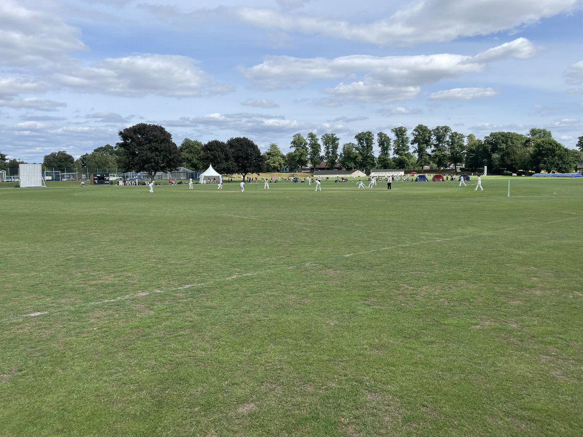 ShrsFest's tweet photo. @CricketShrops chasing 189 against @NorthantsCCC #inthebalance https://t.co/F1vXEIyax0