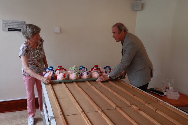 Stunning…over £1,300 was raised for the “Leeds Together for Ukraine Appeal” at our summer BBQ. Thank you to our two swine herdsmen for keeping the pigs under control for the racing!!! @bannatynleeds <a href="/UkrainianCrisis/">Ukrainian crisis</a> <a href="/Rotary/">Rotary International</a>