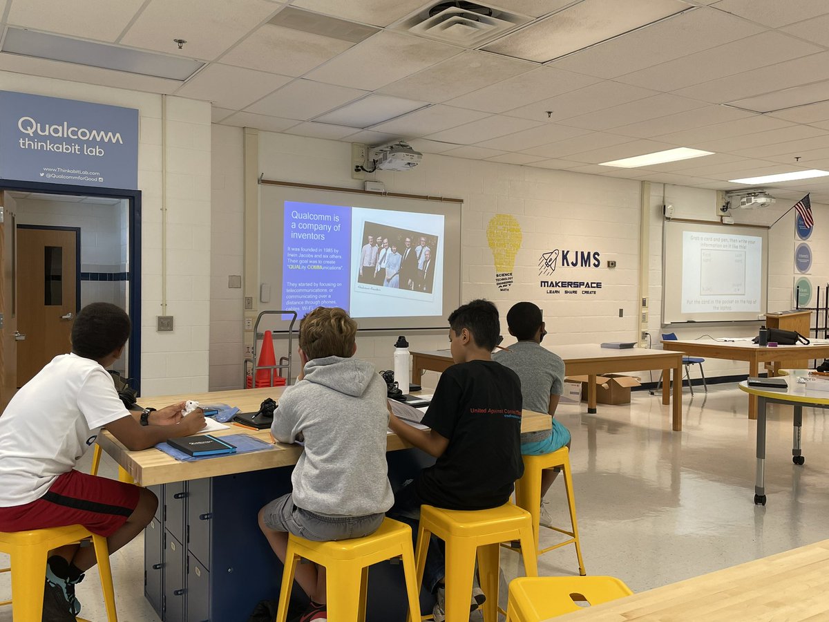 KJMS Makerspace tweet media