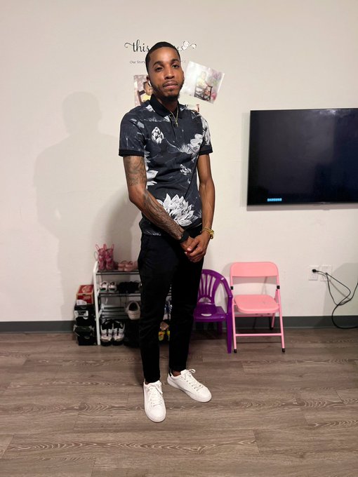 Suck at taking pictures but thanks for 28k 🤍 https://t.co/7vRvvAwNxE