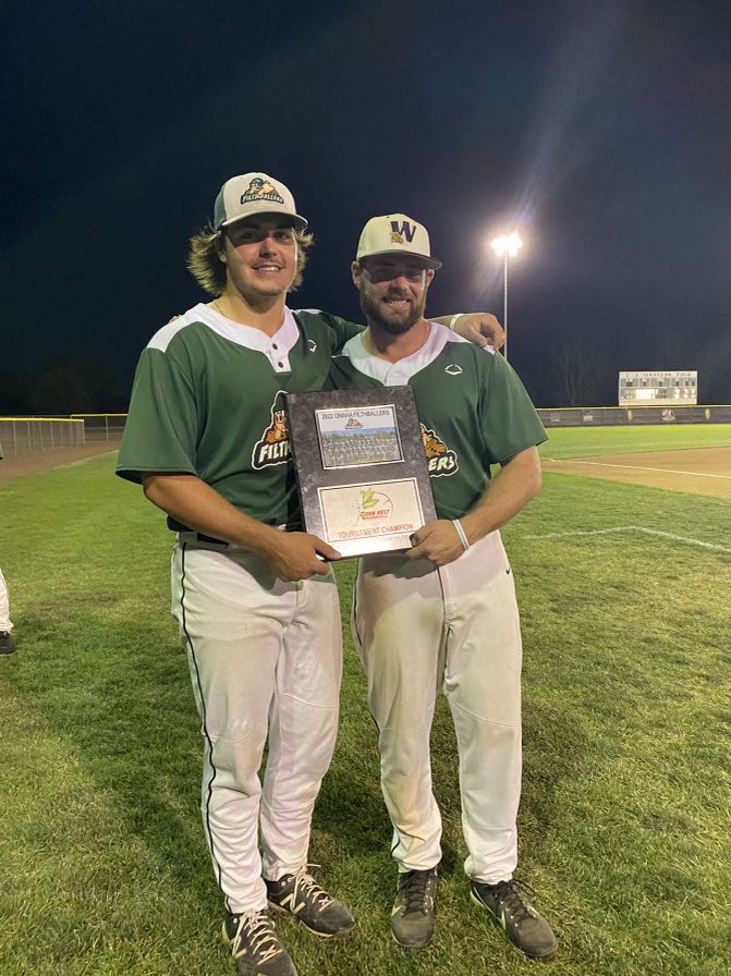 Former Eagles <a href="/brenden_a15/">Brenden Andersen</a> and <a href="/_isaac542_/">Isaac Bonner</a> doing big things!
