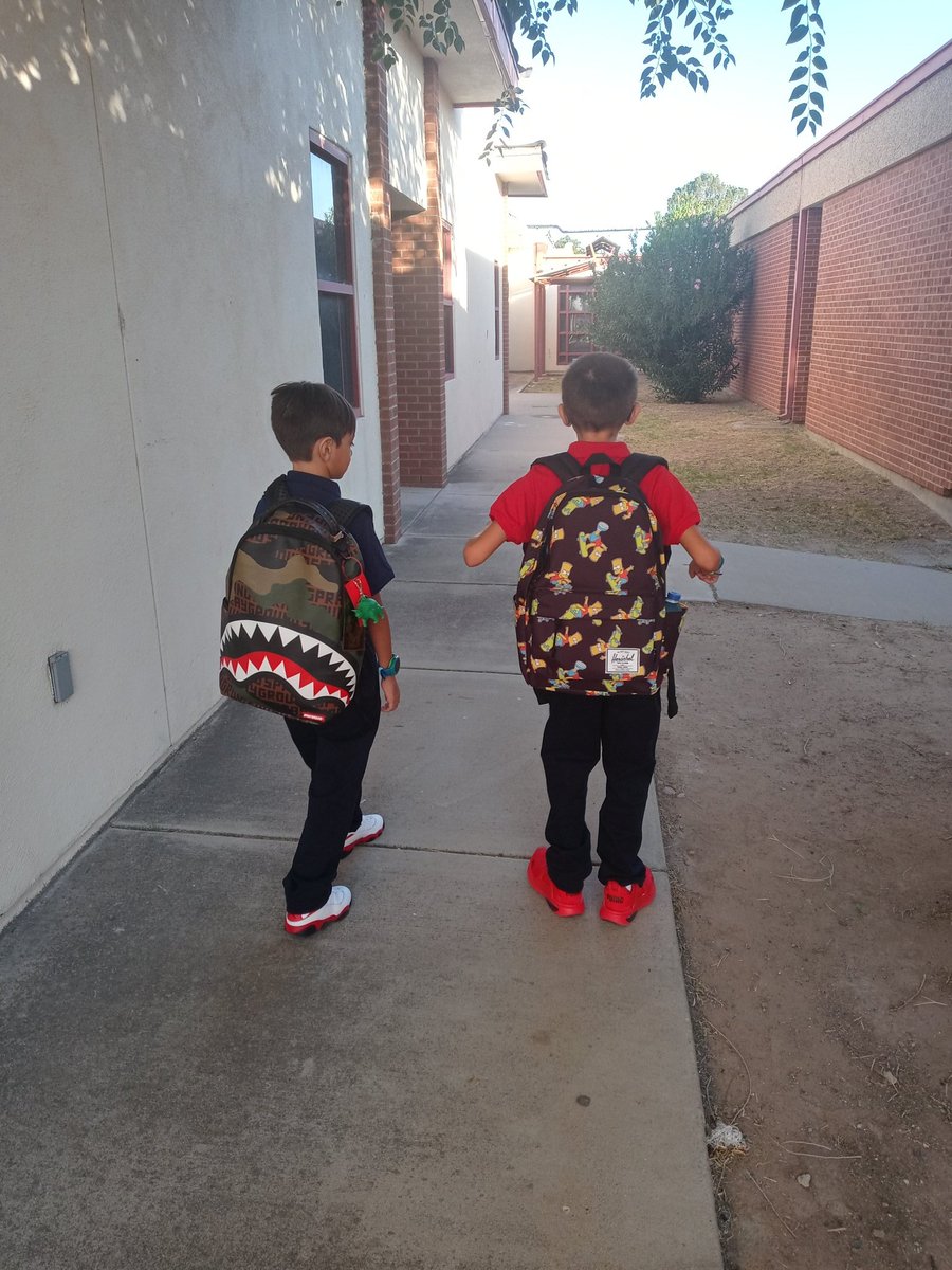 Carmen Roldan (@aidaroldan16) on Twitter photo <a href="/YsletaISD/">Ysleta ISD</a> I am so proud of my boys and their awesome school! #THEDISTRICT <a href="/Presa_Wildcats/">Presa Elementary School</a> #1stdayphotos <a href="/YsletaISD/">Ysleta ISD</a> I am so proud of my boys and their awesome school! #THEDISTRICT <a href="/Presa_Wildcats/">Presa Elementary School</a> #1stdayphotos