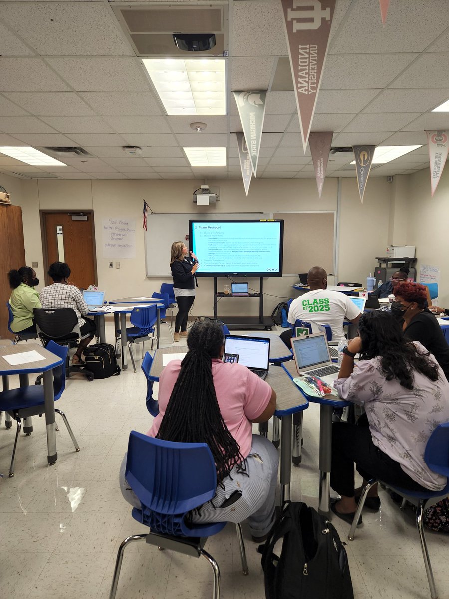 Amber Bennett tweet media