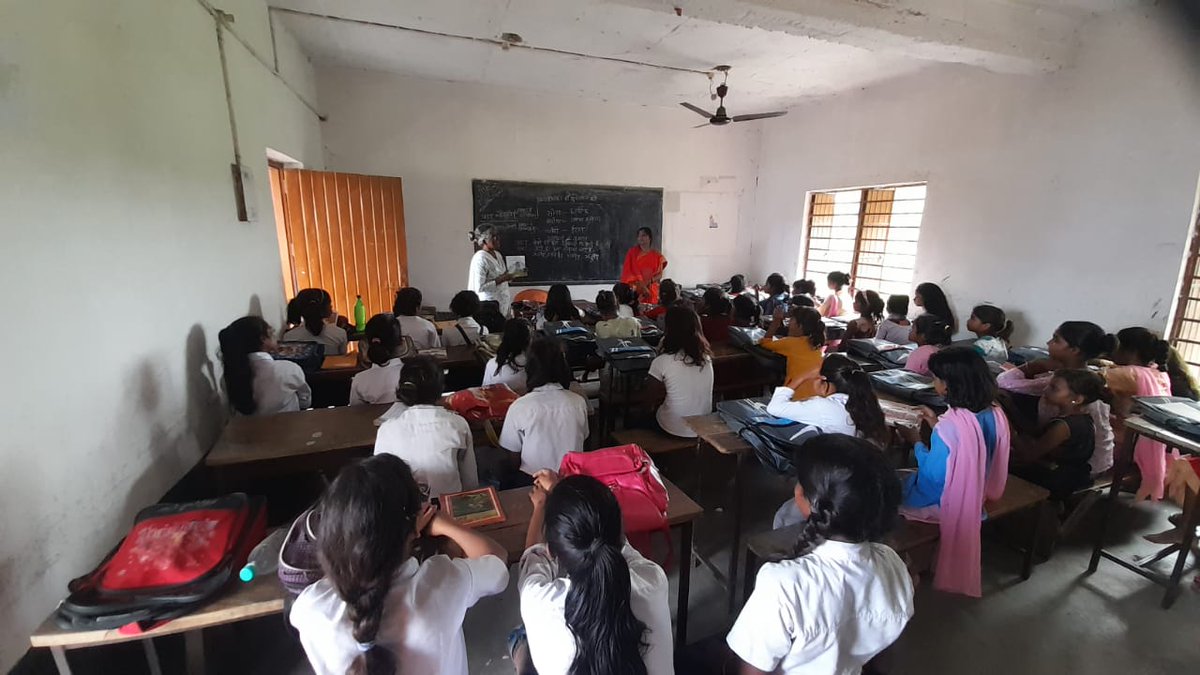 parmarmms's tweet image. Creating awareness on government schools on environment
Come and join for Green Vaishali
Togather we can make different world
#EkTara