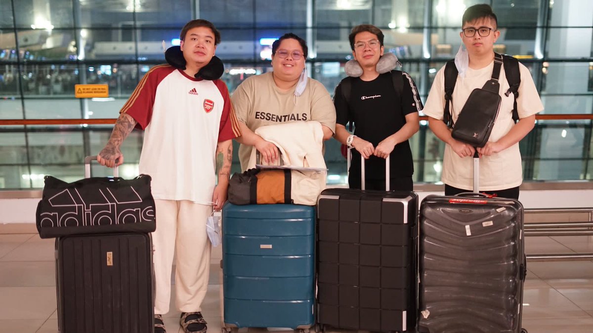 boomesportsid's tweet photo. The boys are getting ready to fly to Arlington! 😍

Meanwhile, Jackky and Japoy will be flying tomorrow. https://t.co/JmMhjRdSgL