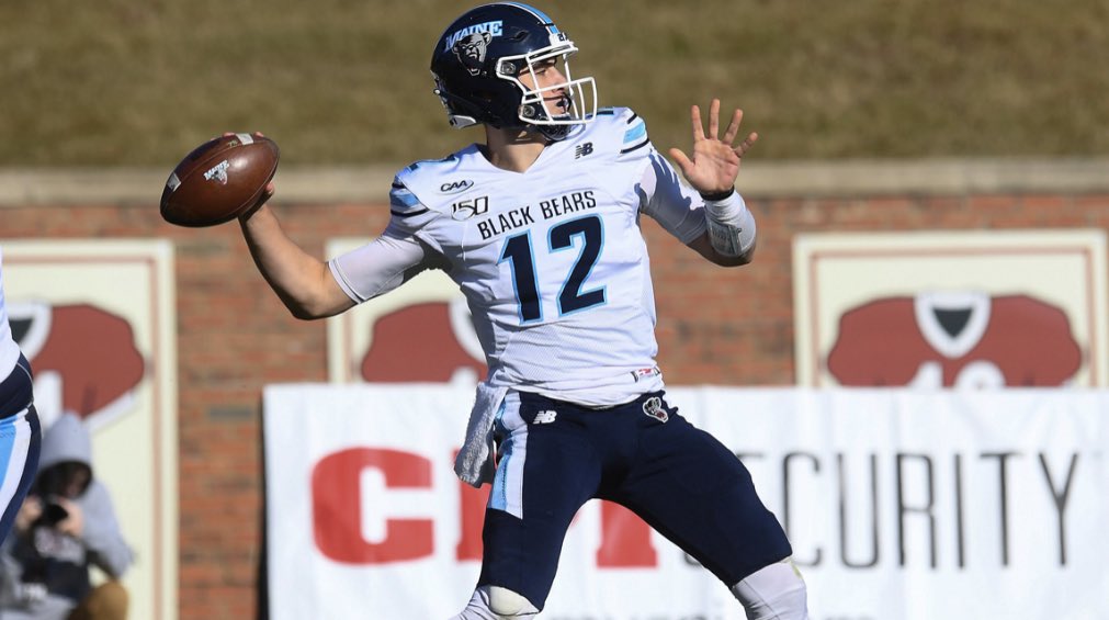 CadenDrezek's tweet photo. After a great conversation with @CoachStevensFB, I am blessed to announce that I have received my first Division 1 offer from The University of Maine!   @BlackBearsFB @Mikahael_Waters @CoachDresner @SeymourFootball @DeafQBCoach https://t.co/u26UZRysbK