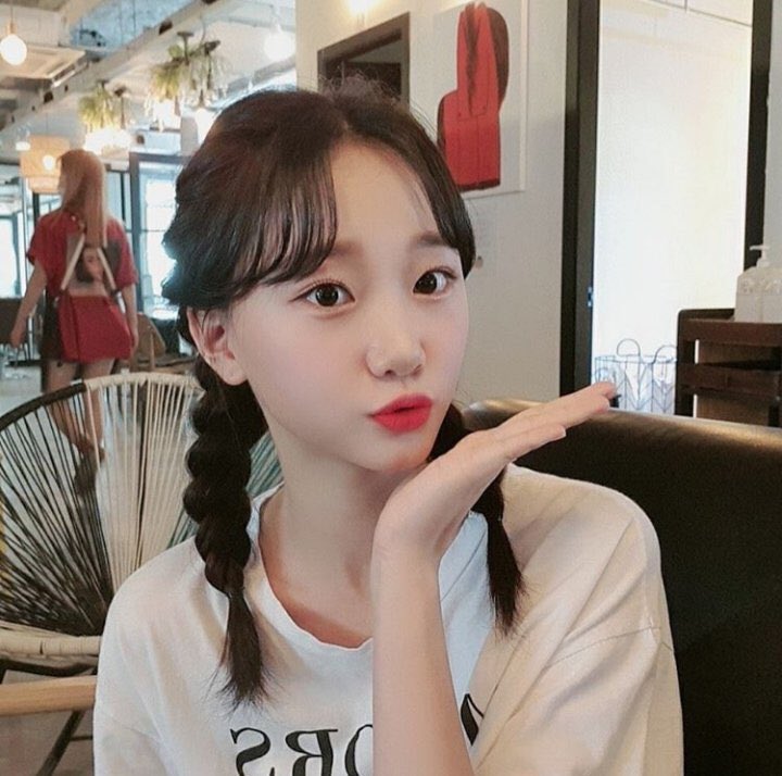 Pre-debut pics of #CSR’s Yeham!
a thread: