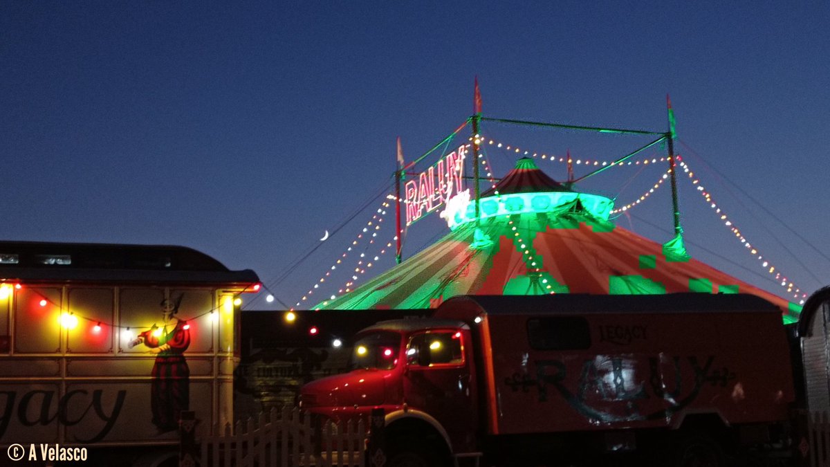 #circraluy <a href="/CircoRaluy/">Circo Raluy Legacy</a> #cunit <a href="/instacunit/">InstaCunit</a> #Cuniti <a href="/Acecvilacomer/">Acec Cunit Vila Com</a> antoniovelasco.net