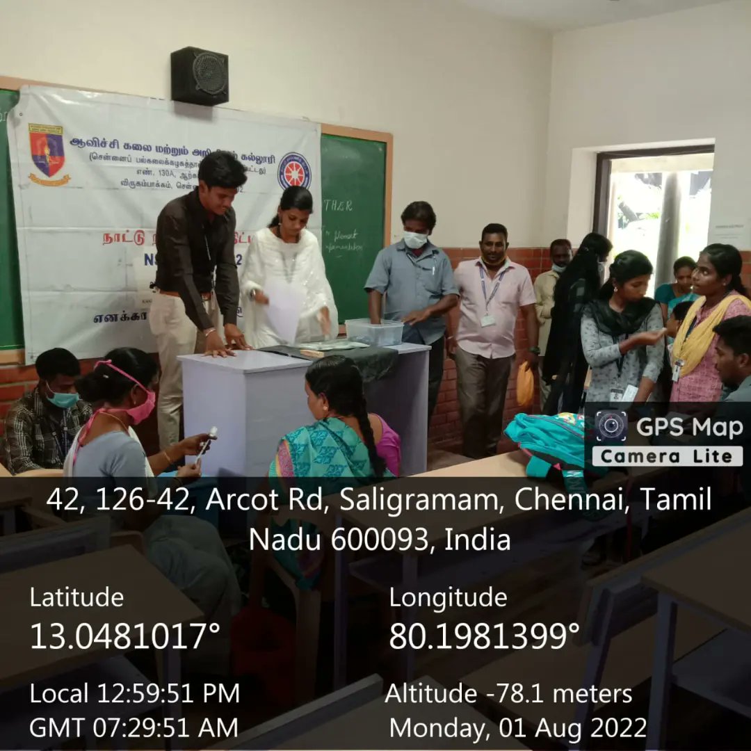 avichi_nss's tweet photo. Avichi College of Arts and Science,NSS Unit 122 conducted booster Vaccination drive at college campus today(01/08/2022).
Nearly 40 students,Staff  and Non -teaching staff  got their booster jab in the camp.
@NDspsr 
@NSSChennai 
@nss_tamilnadu 
@avichi_nss https://t.co/3FIT31PFMY