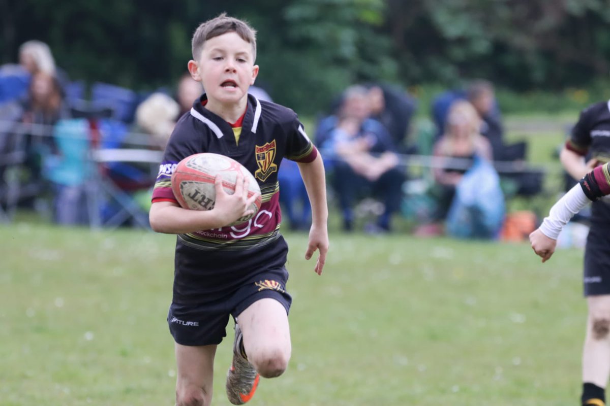 Some fantastic news today as three young Riders have been selected to represent <a href="/BDSRU11s/">Bridgend District Schools U11’s</a> this season. Well done Oliver, Cayden E and Carter 🖤💛♥️ #VivaLaRiders <a href="/cefncribwrps/">Cefn Cribwr Primary</a> <a href="/mynyddcynffigp/">Mynydd Cynffig P</a> <a href="/ac_cefn/">Cefn Cribwr AC</a>