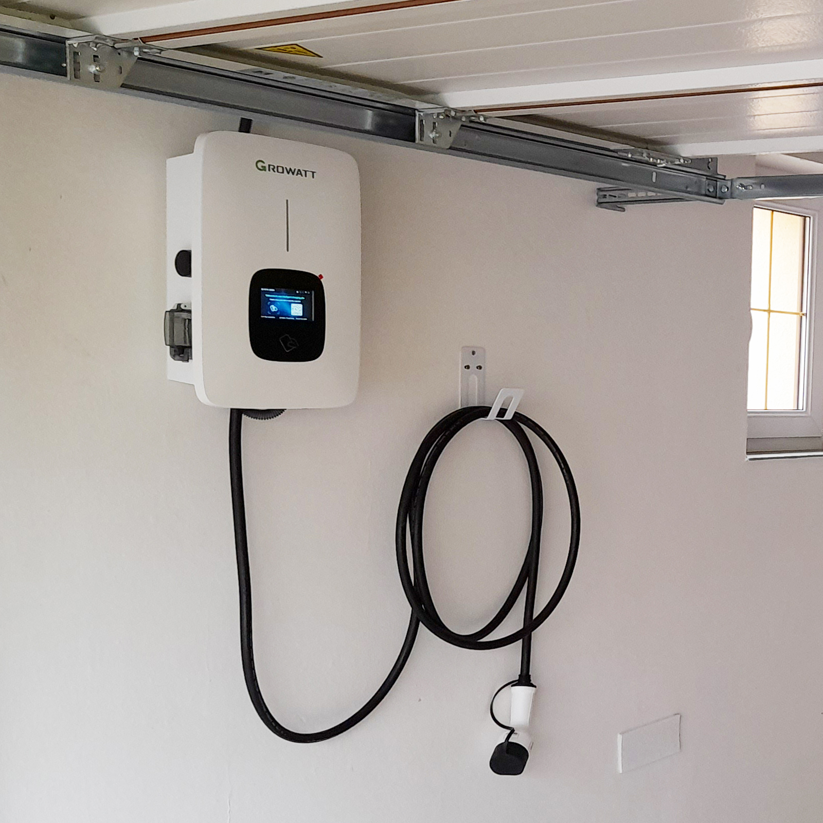Growatt ev charger online