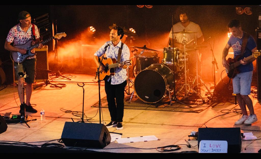 Merci à l'office du tourisme et la mairie d'#hossegor , Tao Magic Glisse ainsi que la place Centrale pour ce super #concert 🤙Pour ceux qui sont venus, j'espère que vous avez aimé également, dites-le en commentaire 😉