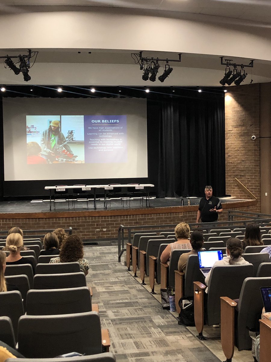 New Staff are getting day 3 of orientation started with a technology keynote from @Trevor_Timmons. He highlighted our beliefs as a district about learning, teaching, and technology.