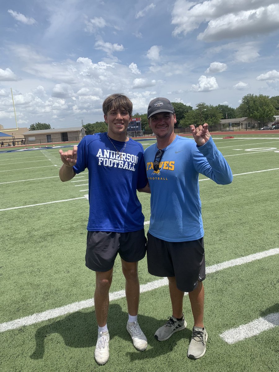 Matt De Leon tweet media