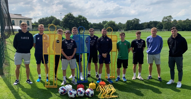CardiffCityFC's tweet photo. The #Bluebirds and @CCFC_Foundation recently donated kit to @CefnFforestAFC following the damage sustained to their storage facilities, with more support to come from the Foundation in the future! 💙

#CityAsOne