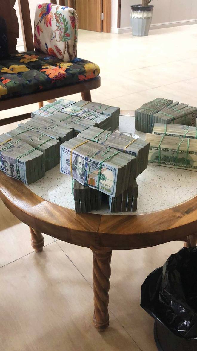 Nancy (@kunausilvernail) on Twitter photo 