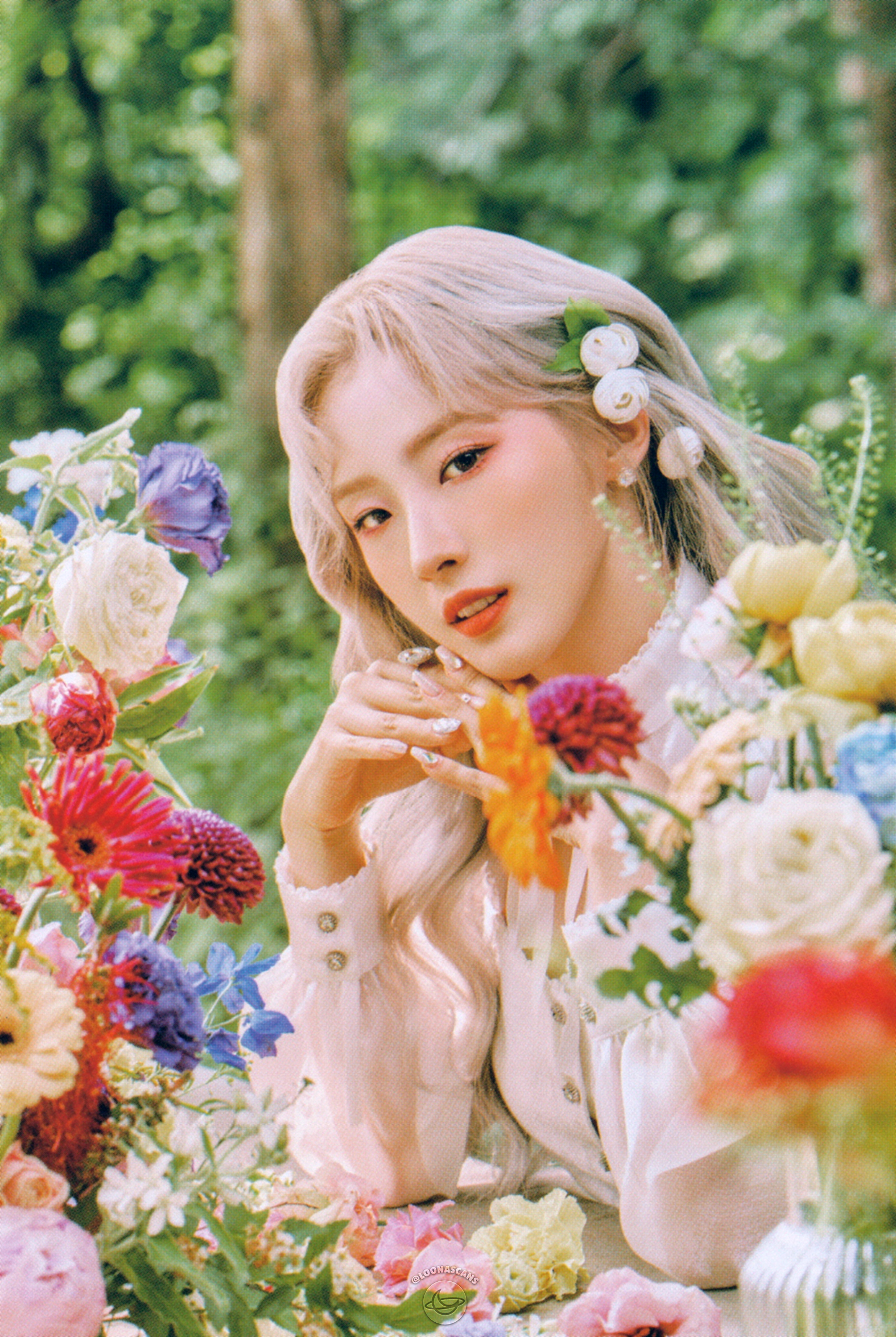 LOONA (이달의 소녀) Summer Special Mini Album - Flip That