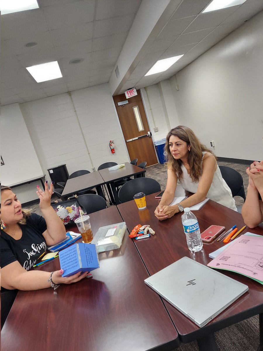 Carmen Palacios tweet media