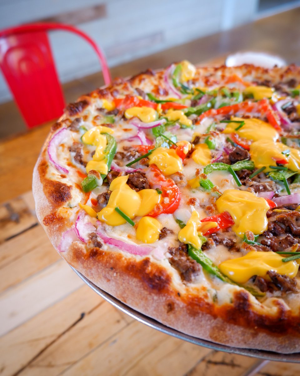 WildTomatoSB's tweet image. Say hello to the August Donation Creation Pizza! 😎🍕🔥It features thinly sliced steak, green &amp;amp; red peppers, and red onions over a garlic cream base, and finished with creamy cheddar cheese sauce and green onions. 

Our beneficiary this month is DC Wave - United Soccer of Allouez