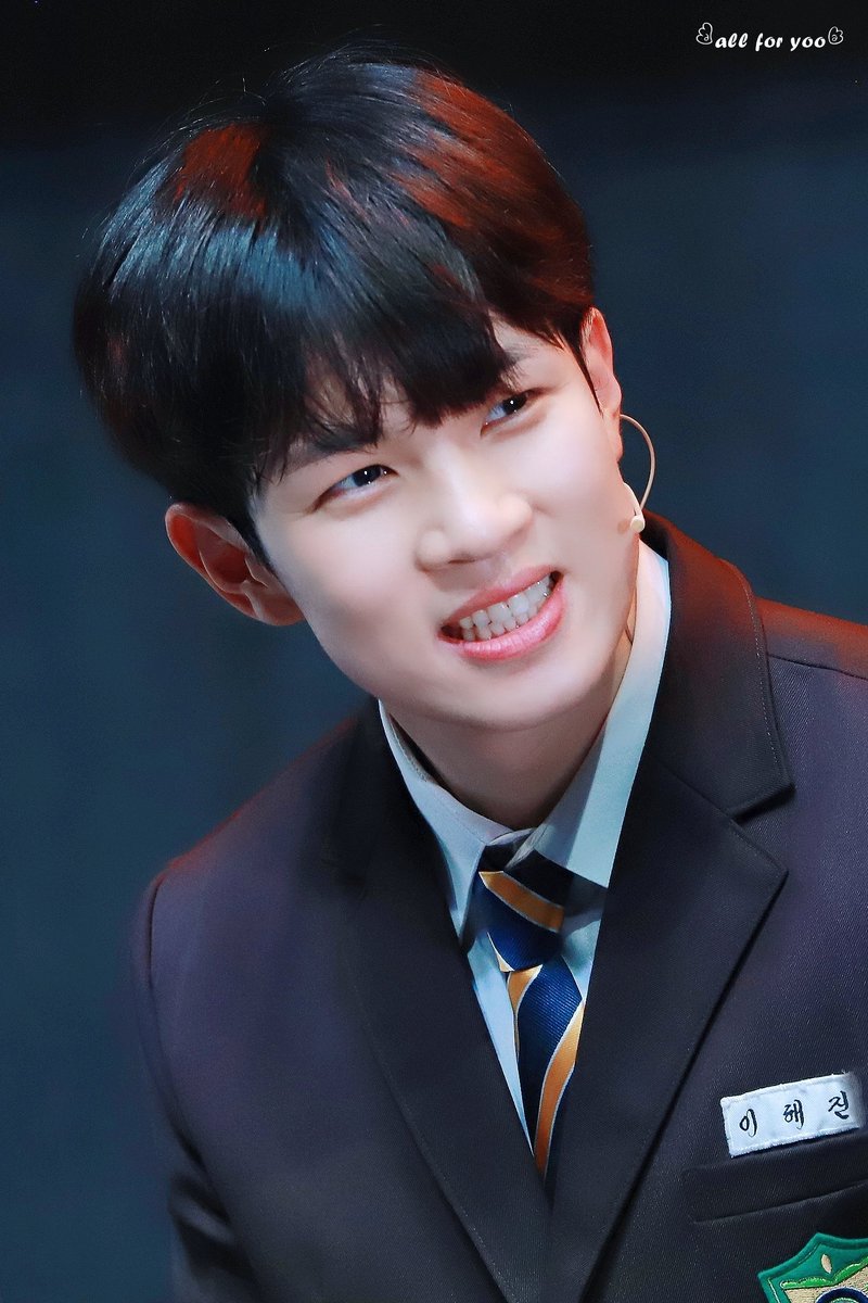 lee950228's tweet photo. 어머나
우리 회승이가 데뷔 5주년을 맞았어요
정말 열심히 하고 있어요
잘 성장하고 있어요 (∩_∩)

#유회승 #YOOHWESEUNG
#엔플라잉 #NFlying https://t.co/1cT0Xck3Ug