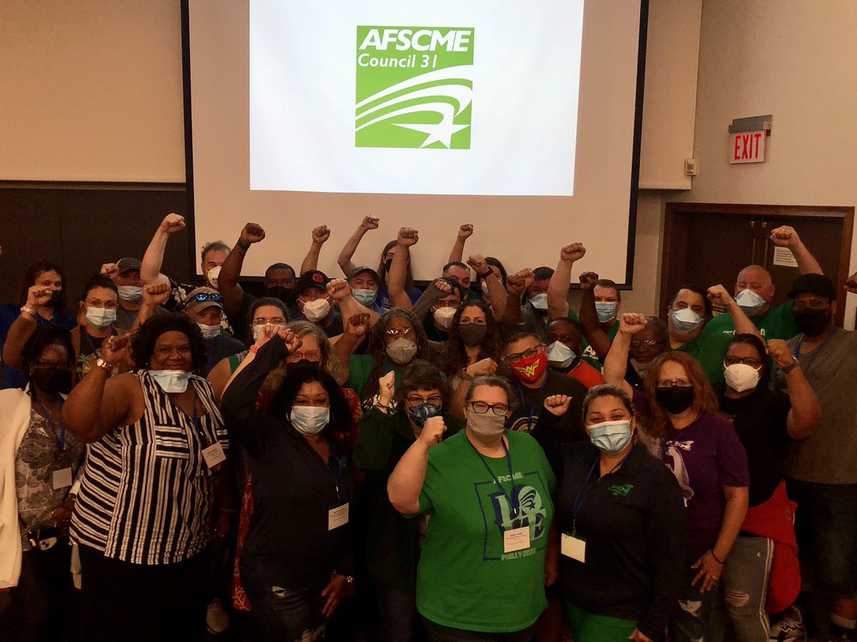 afscme31's tweet photo. AFSCME member activists at our union’s Summer School this week in Champaign! Here’s Group 1 at the close of our communications class—will they get more faves/RTs or Group 2 (coming this afternoon)??? https://t.co/1f2WYzblj6