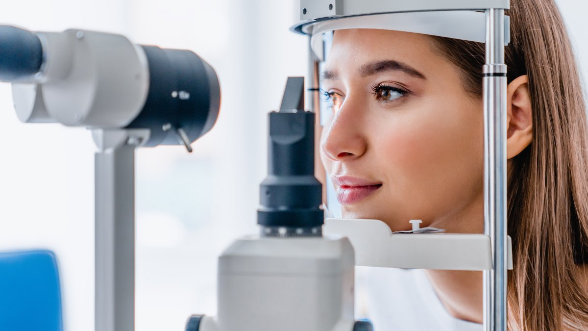 CollegeOptomUK's tweet image. 📣 We've launched our new #WorkforceVision setting out our ambitions for the future of the profession, and our plans to put the optometric workforce at the forefront of eye care provision, education and research. Find out more ➡️ bit.ly/3zu3hP4
#AdvancingOptometry