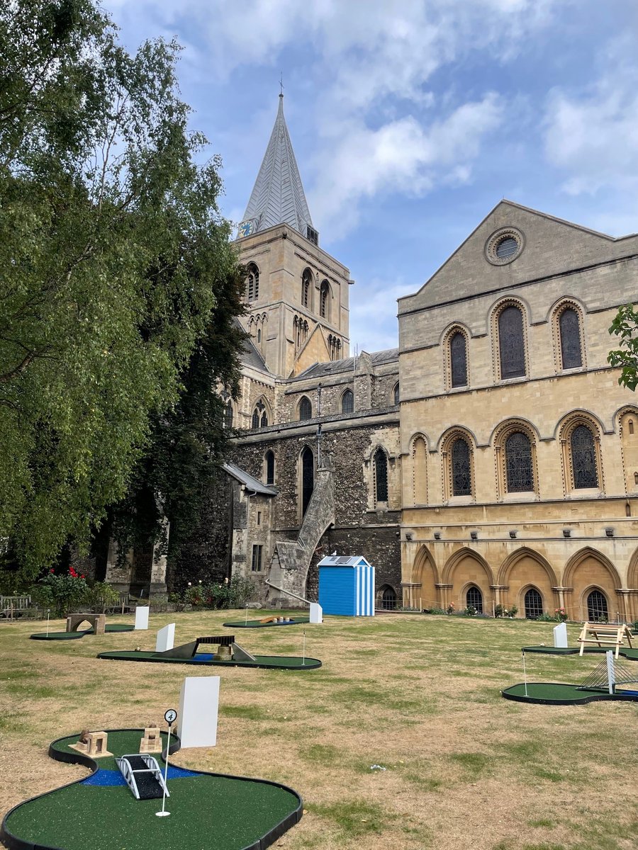 ICE London tweet media