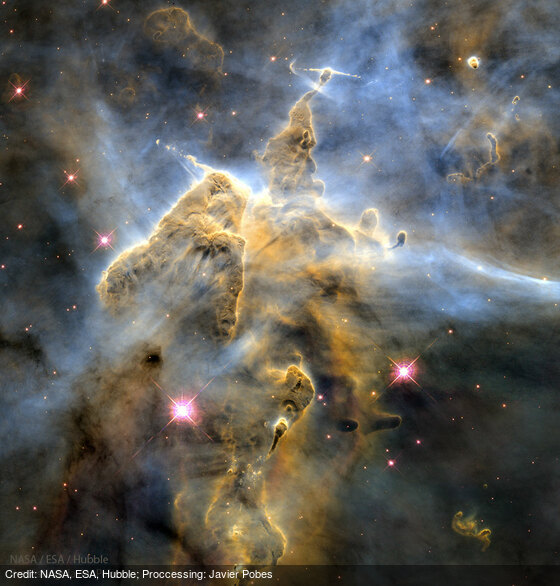 apod's tweet photo. [RPT] Mountains of Dust in the Carina Nebula: https://t.co/kpl6EnNiB3 by @NASA, @esa, Hubble;sProccessing:sJavier Pobes https://t.co/QHtduHd7VL