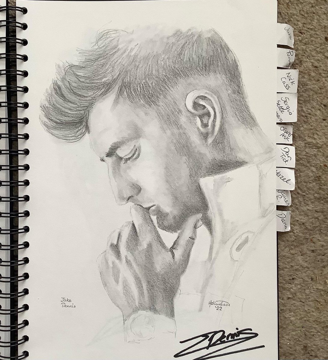 juliehartist's tweet photo. Some from the sketchbook. The Whole of it is on my Instagram @juleshollinshead https://t.co/lQuuuHDCnZ