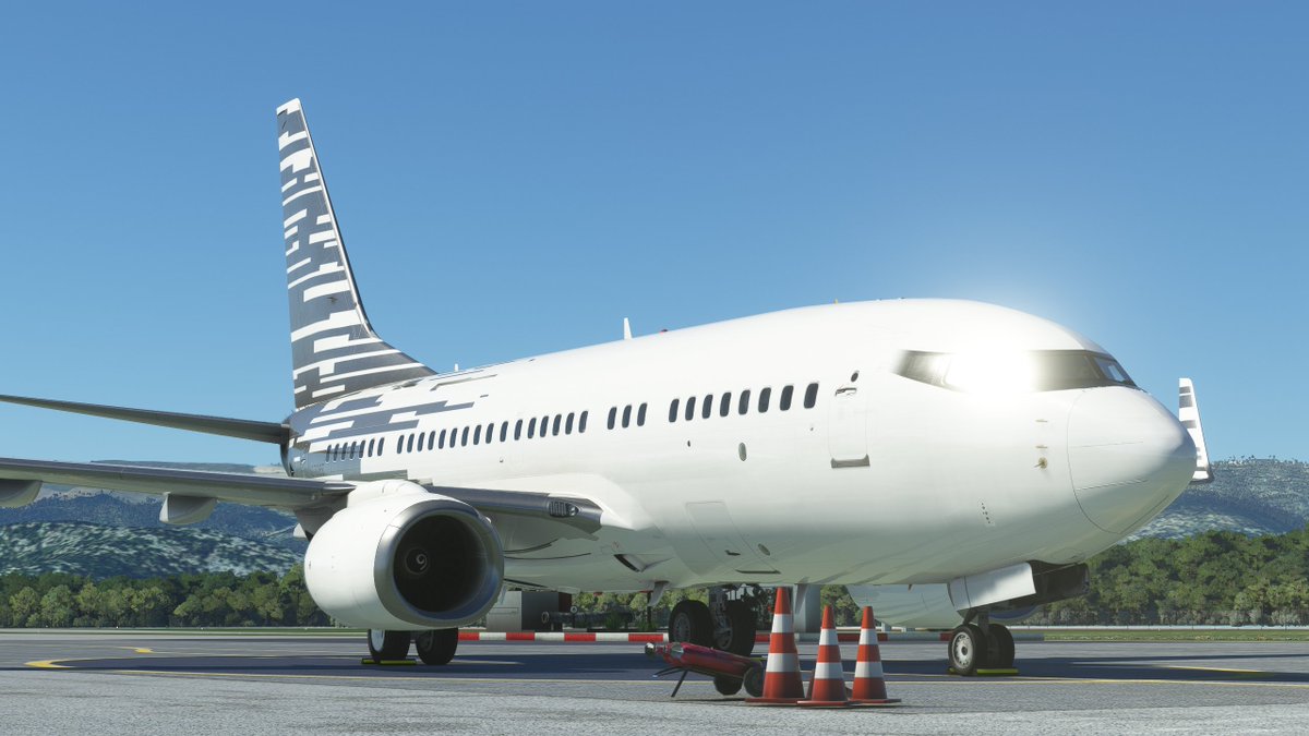 MaikelMcGiver's tweet image. Departing Le Castellet Airport (LFMQ/CTT) leaving the racetrack behind us for a flight to Budapest Airport (LHBP/BUD). This region has the highest degree of insolation in the country, making it an ideal location for solar power generation. #MSFS2020 #MSFlightSim #Flightsim #B737