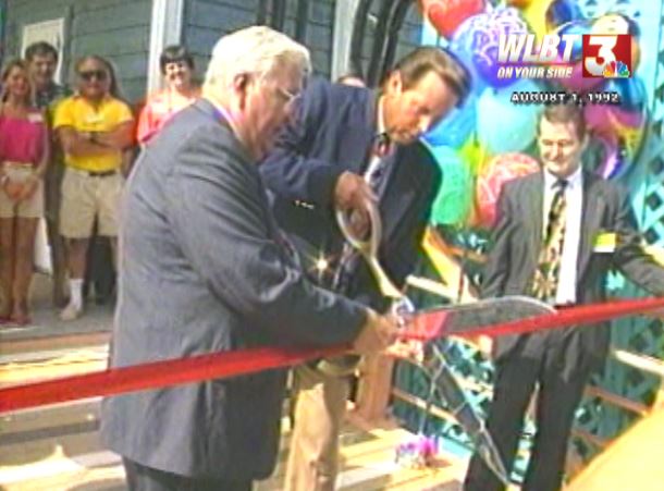 WilsonStribling's tweet photo. Mississippi's first legal casino opened in Biloxi 30 years ago today. The late Warren Strain was there for WLBT: https://t.co/l7gTQA83iM #MSFlashback #OTD https://t.co/X1afEzqn1U