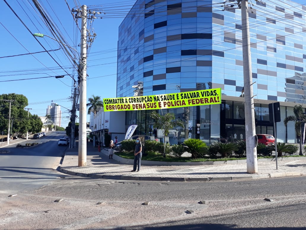 tcoronelpaccola's tweet photo. HOJE COMPLETA 1 ANO DA OPERAÇÃO CURARE - FRAUDES NA CONTRATAÇÃO DE SERVIÇOS MÉDICOS PARA UTIs COVID-19! https://t.co/F3h8RW122V